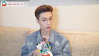 姨太娱乐吃瓜,揭秘娱乐圈最新吃瓜事件，带你领略明星幕后故事  第2张