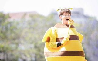 娱乐圈吃瓜小蜜蜂,揭秘明星幕后故事，带你吃遍瓜界盛宴  第3张